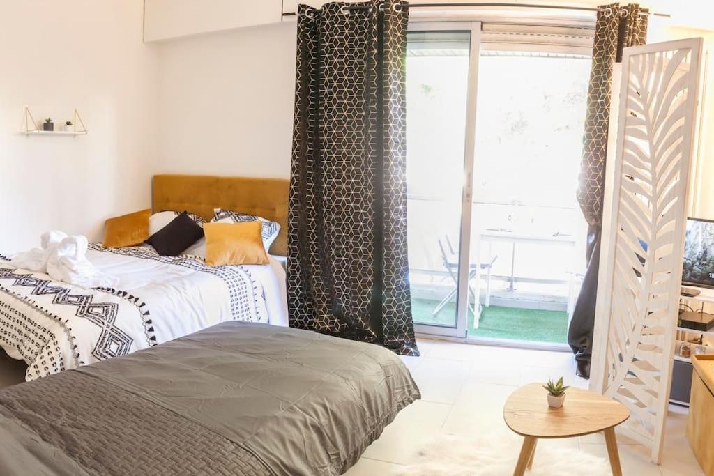 Residence Bord De Mer-Terasse-Plage Prado David Marsilia Exterior foto